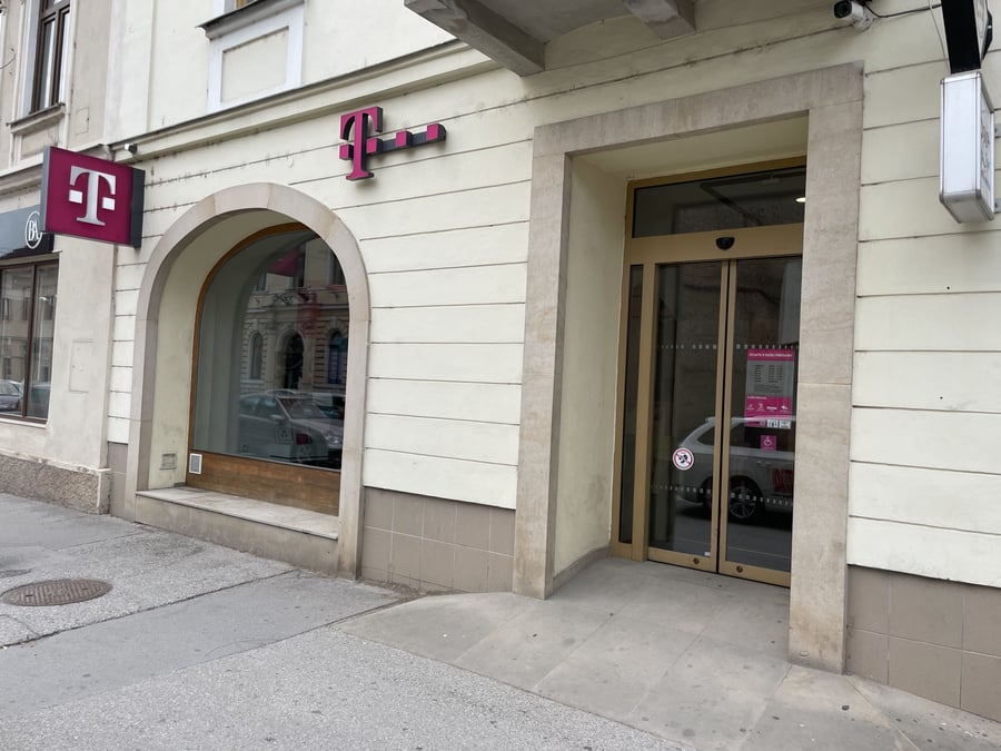 Telekom