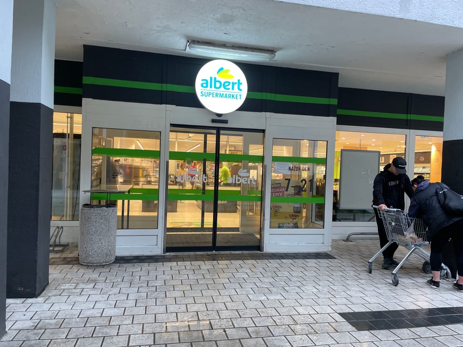 albert supermarket