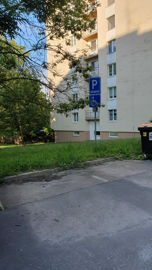 Parkovisko