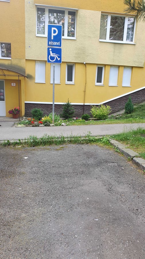 Parkovisko