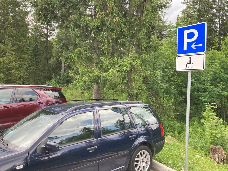 Parkovisko pri Štrbskom plese