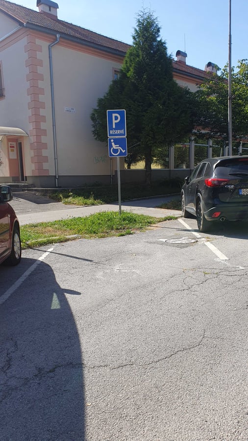 Parkovisko