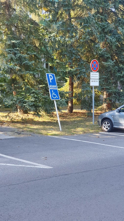 Parkovisko