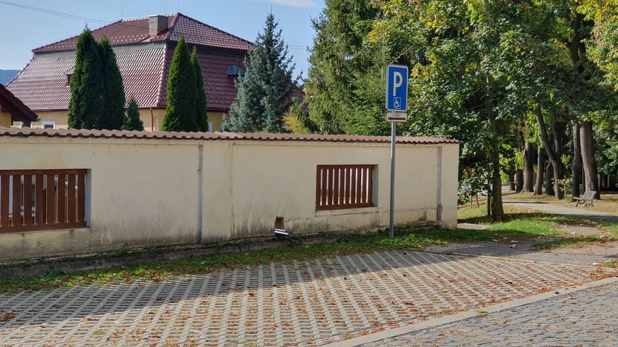 Parkovisko