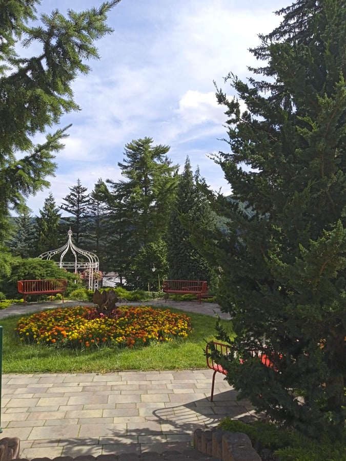 Púchov,Hotel 🏨 Aquasport, cyklotrasa z Puchova do kúpeľov Nimnica