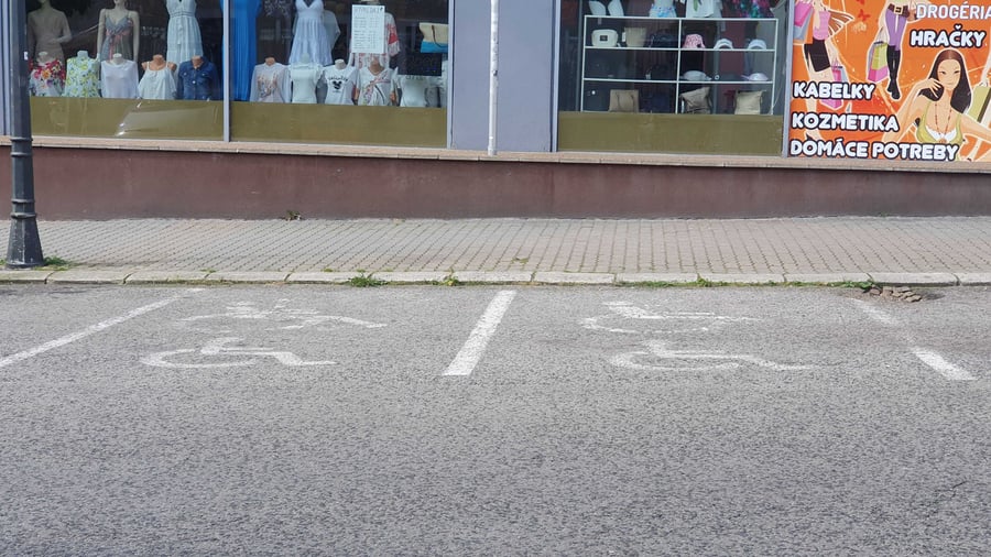 Parkovisko