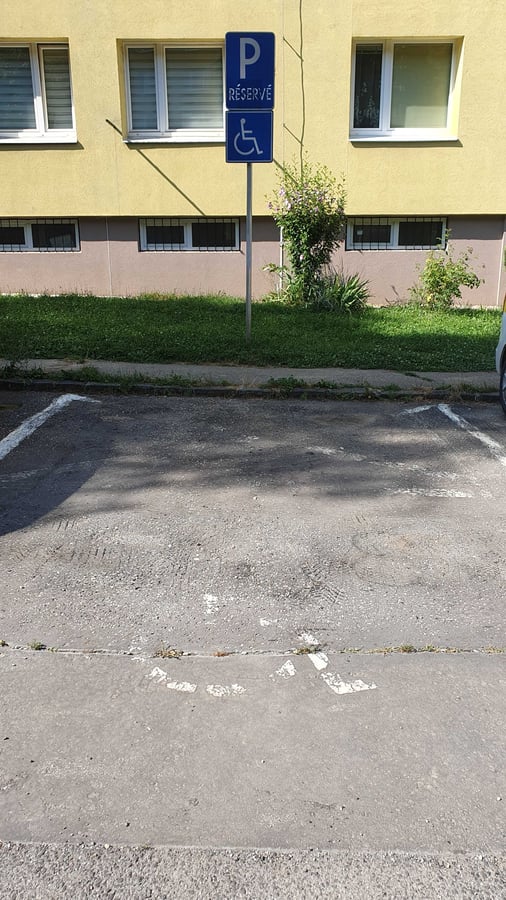 Parkovisko