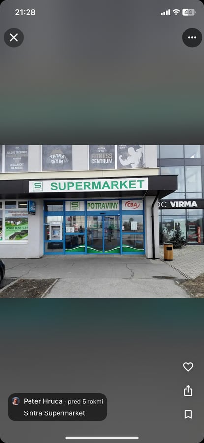 Sintra Supermarket