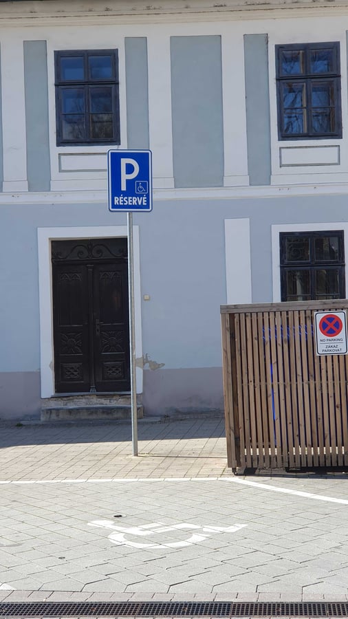 Parkovisko