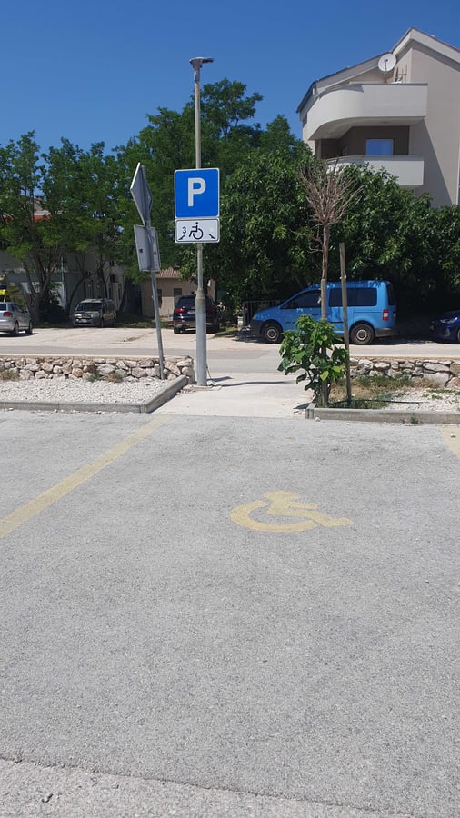 Parkovisko