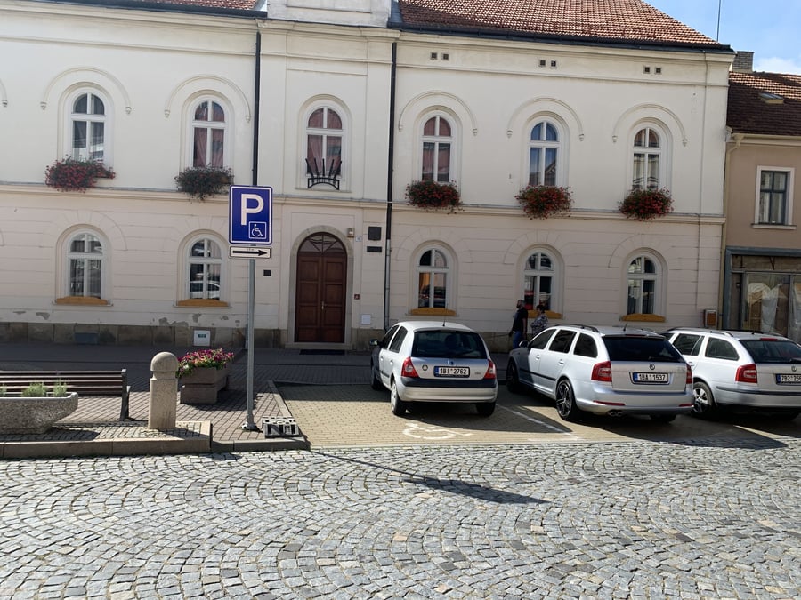 Parkoviste