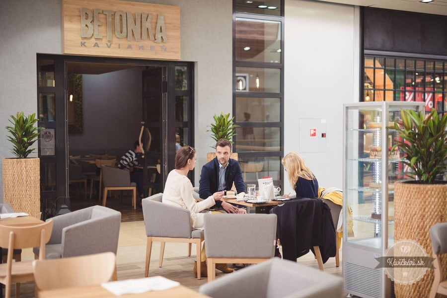 Kaviareň Betonka