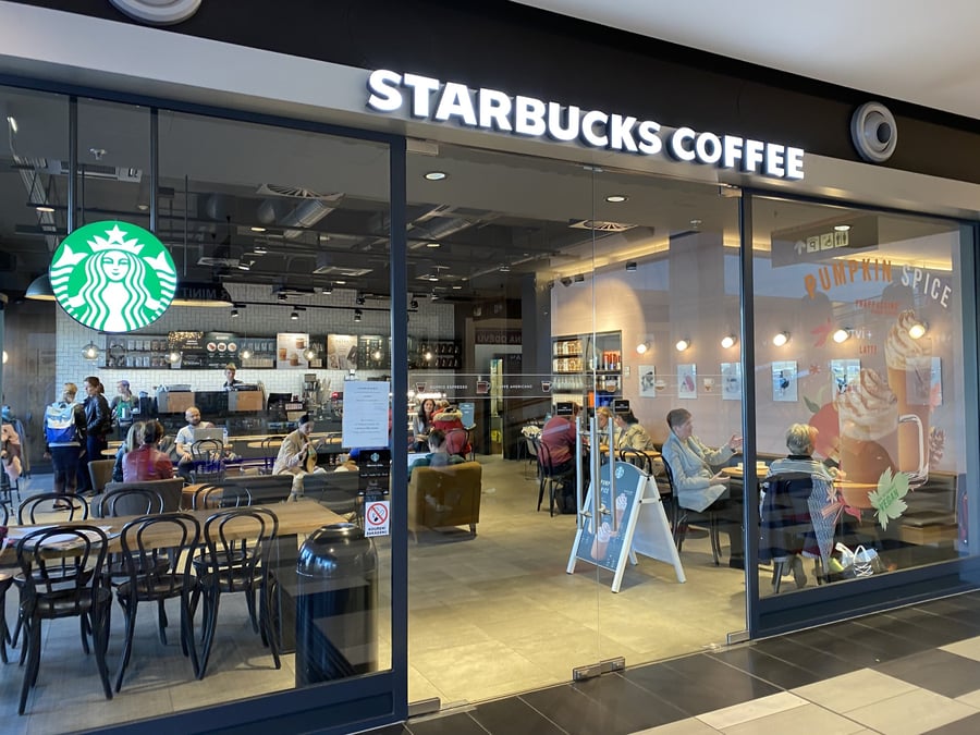 Starbucks kavarna
