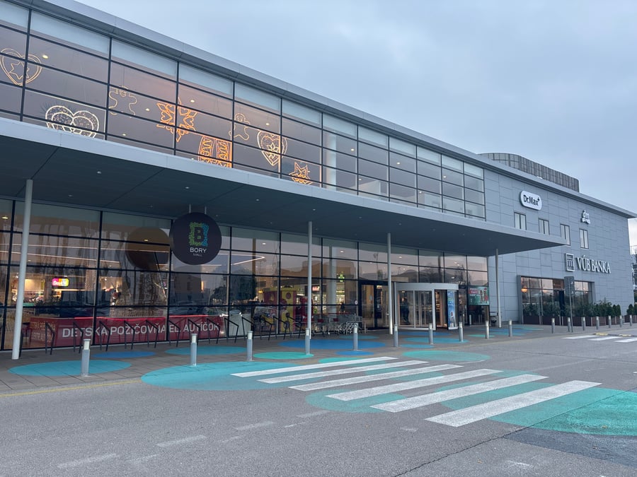 Bory Mall