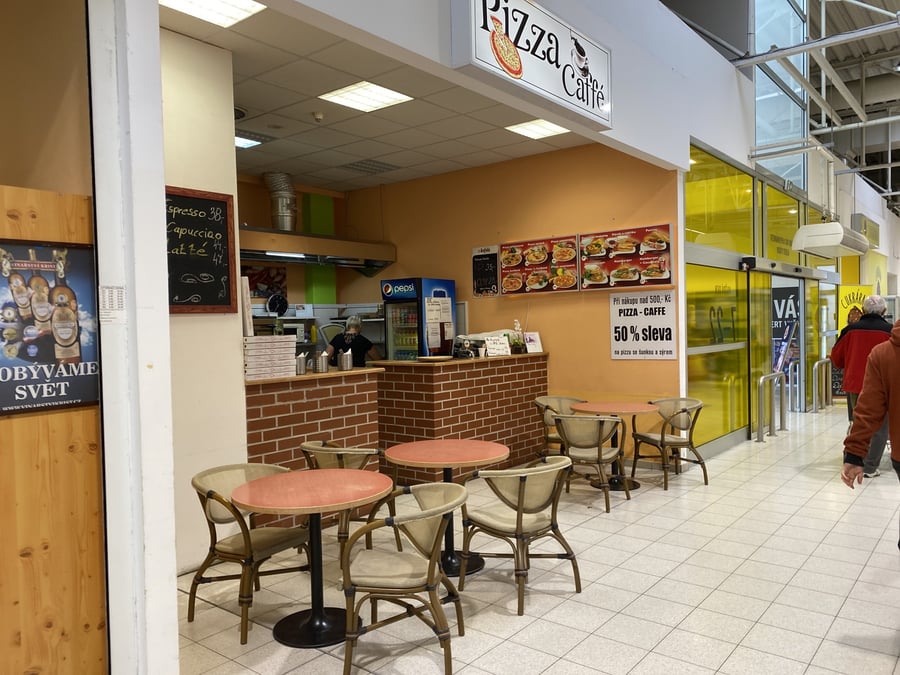 Pizza caffé