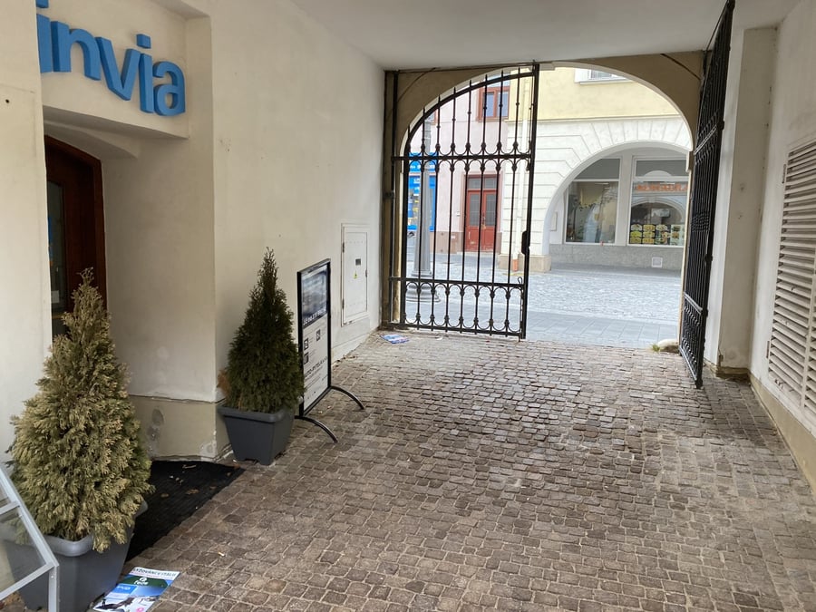 Invia