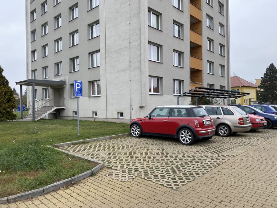 Parkoviste