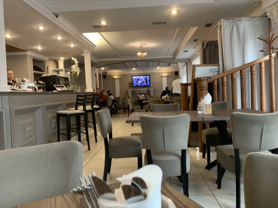 MKM Pizza restaurant