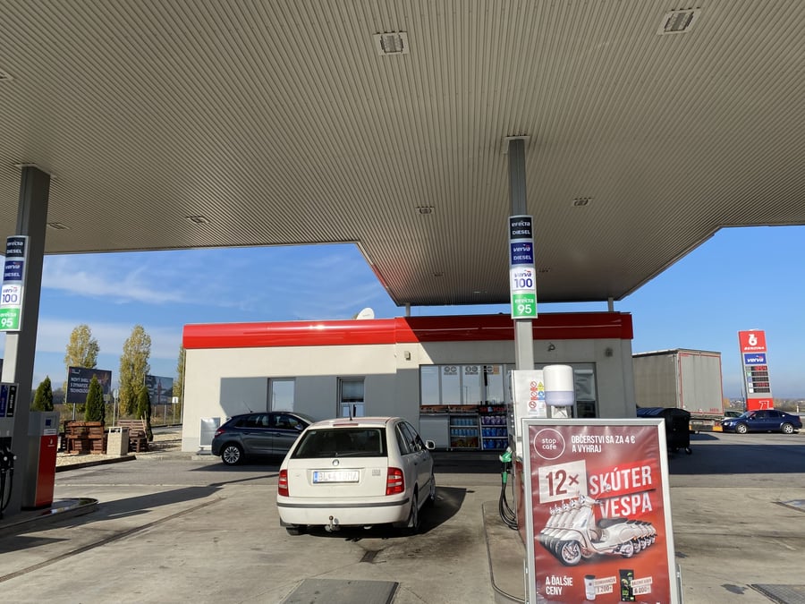 Benzina