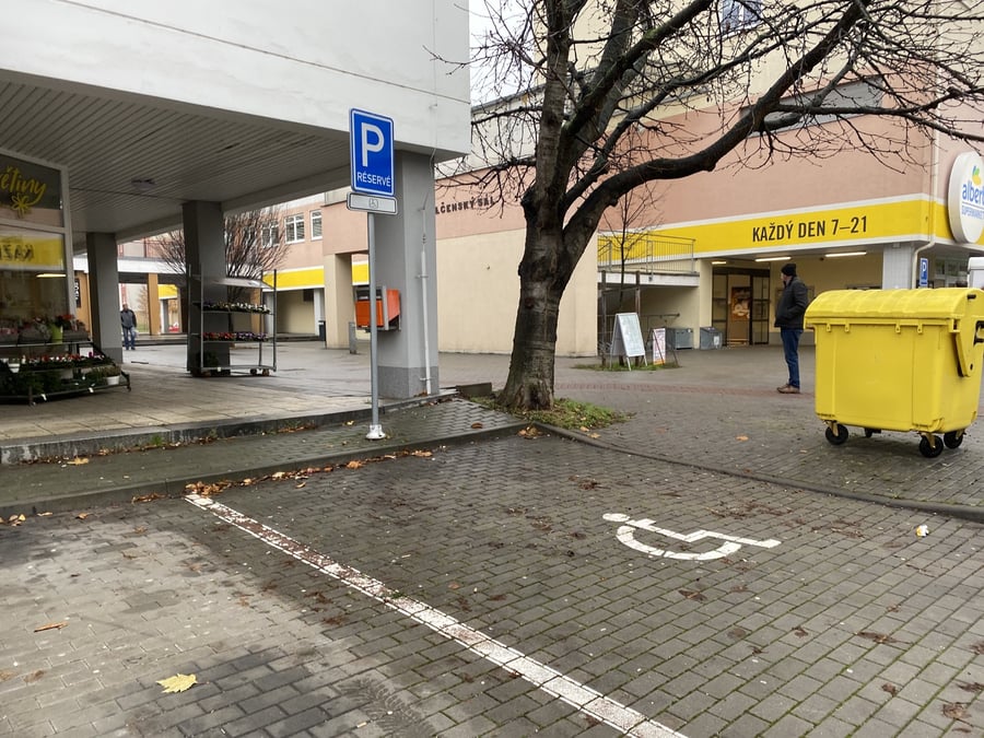 Parkoviste