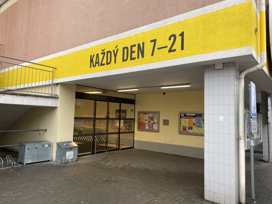 Albert supermarket