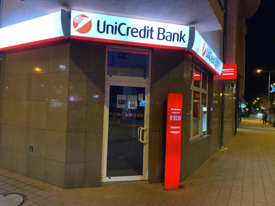 Unicredit bank