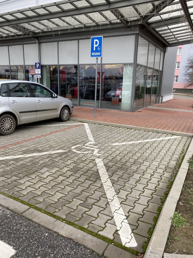 Parkoviste