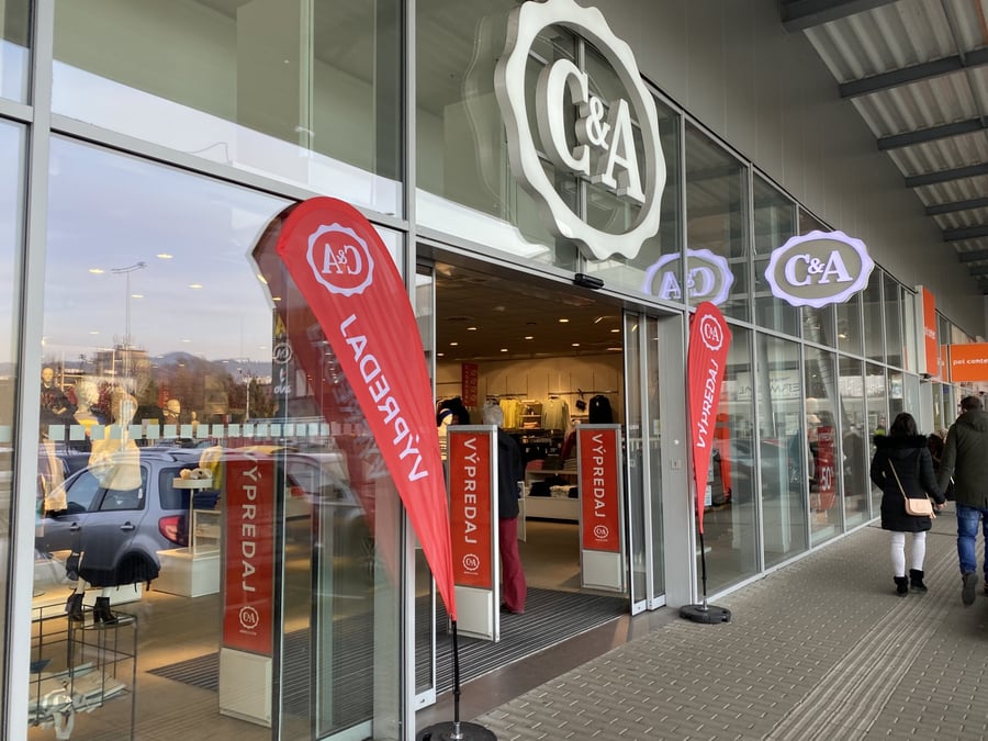 C&A