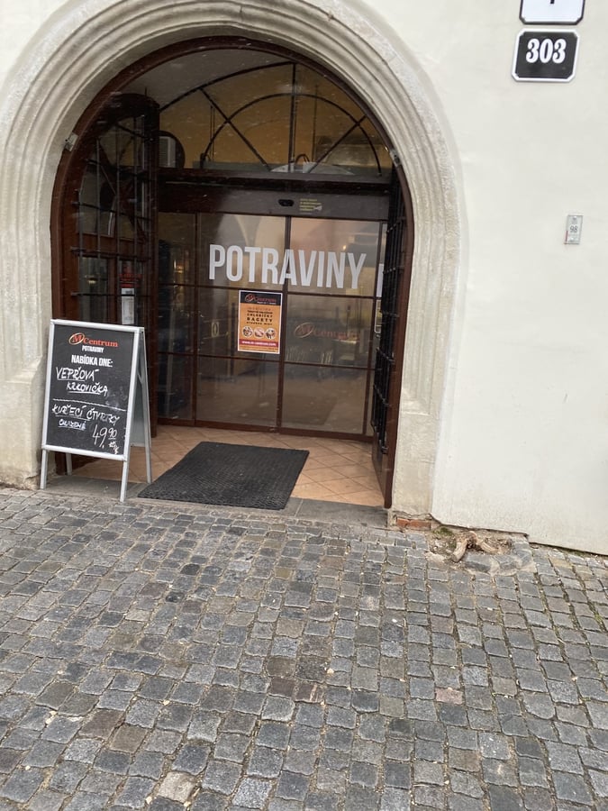 Potraviny