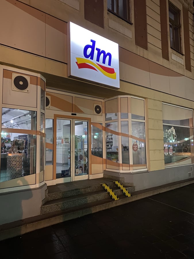 DM drogerie