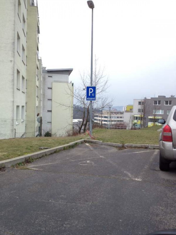 Vozičkárske parkovacie miesto
