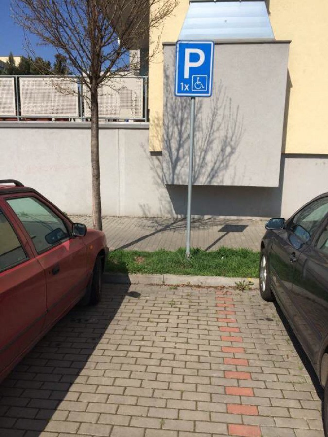 Vozičkárske parkovacie miesto