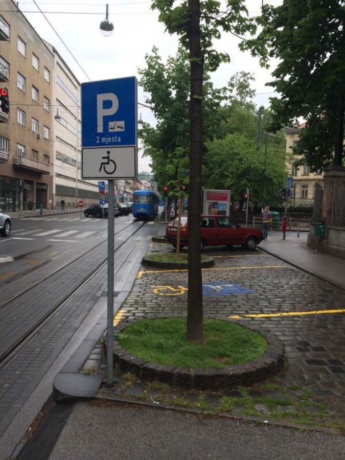 Vozičkárske parkovacie miesto