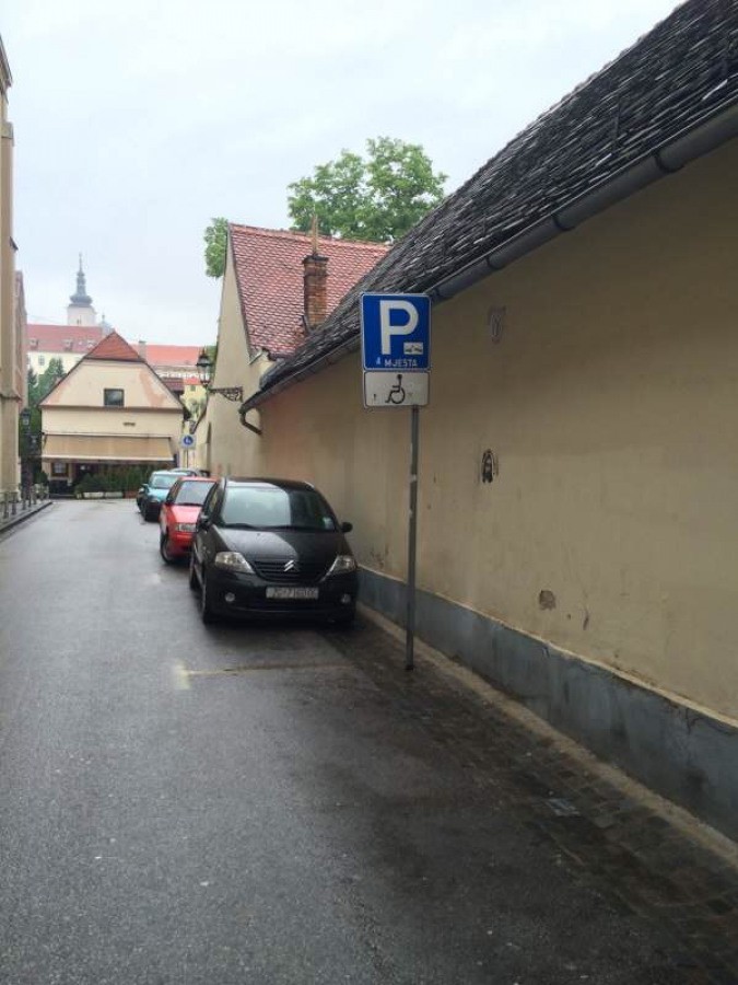 Vozičkárske parkovacie miesto