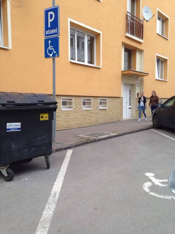 Vozičkárske parkovacie miesto