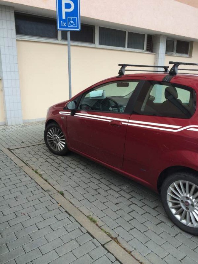 Vozičkárske parkovacie miesto