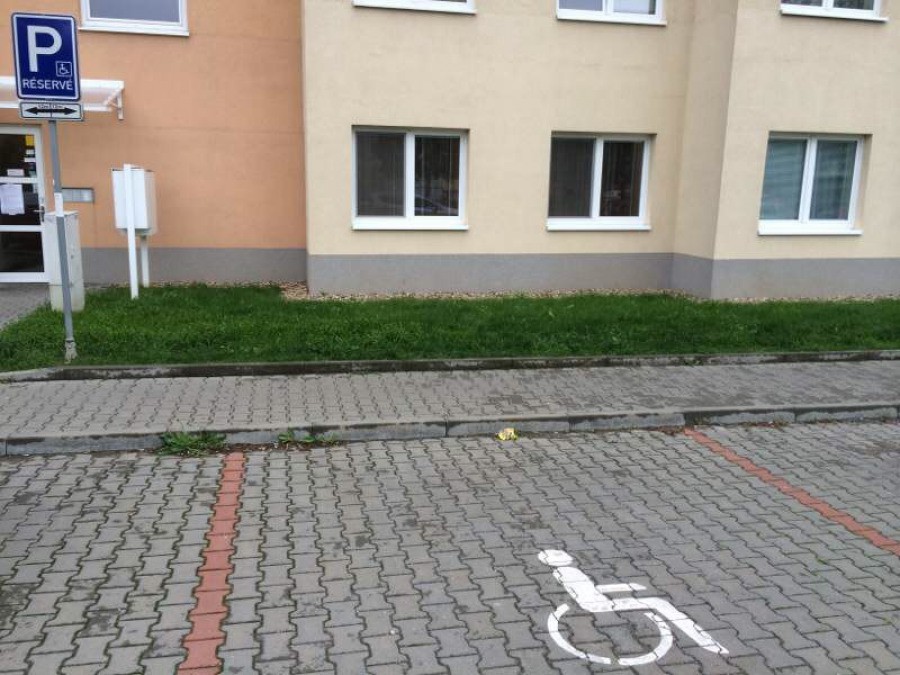 Vozičkárske parkovacie miesto