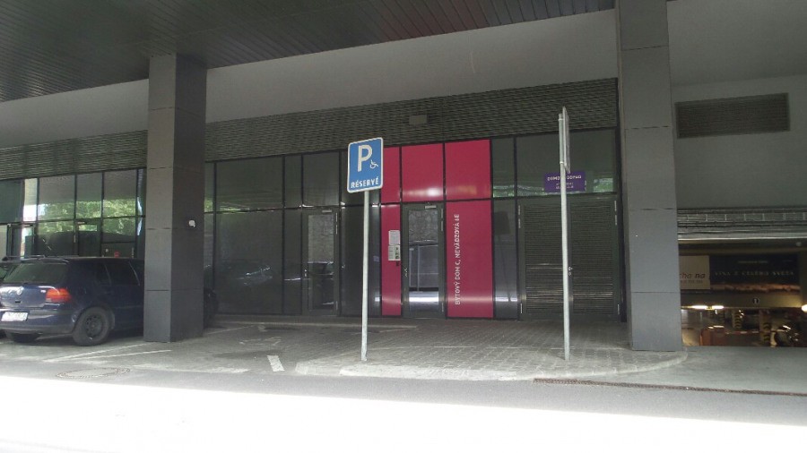 Vozičkárske parkovacie miesto