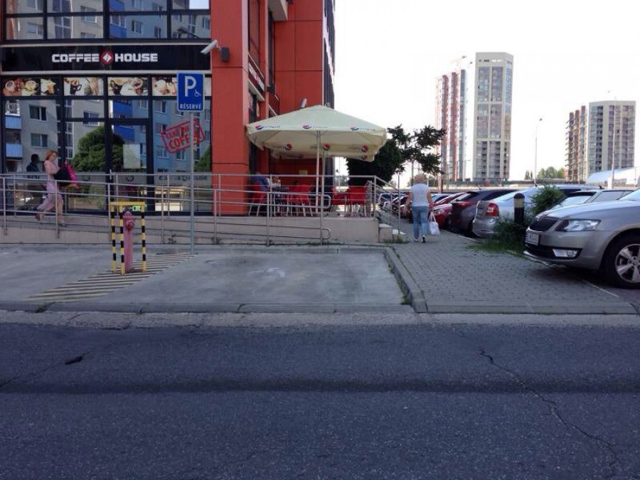 Vozičkárske parkovacie miesto