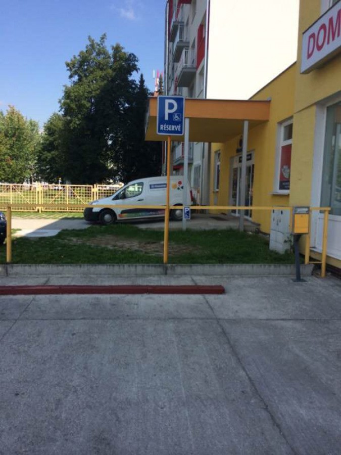 Vozičkárske parkovacie miesto