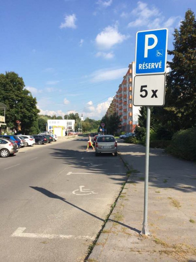 Vozičkárske parkovacie miesto