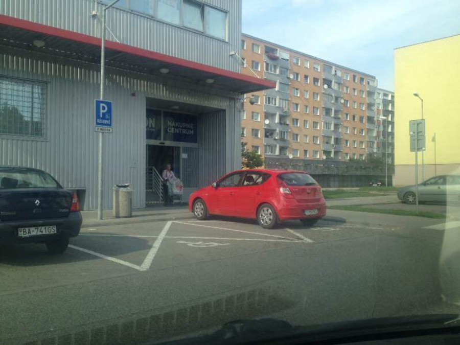Vozičkárske parkovacie miesto