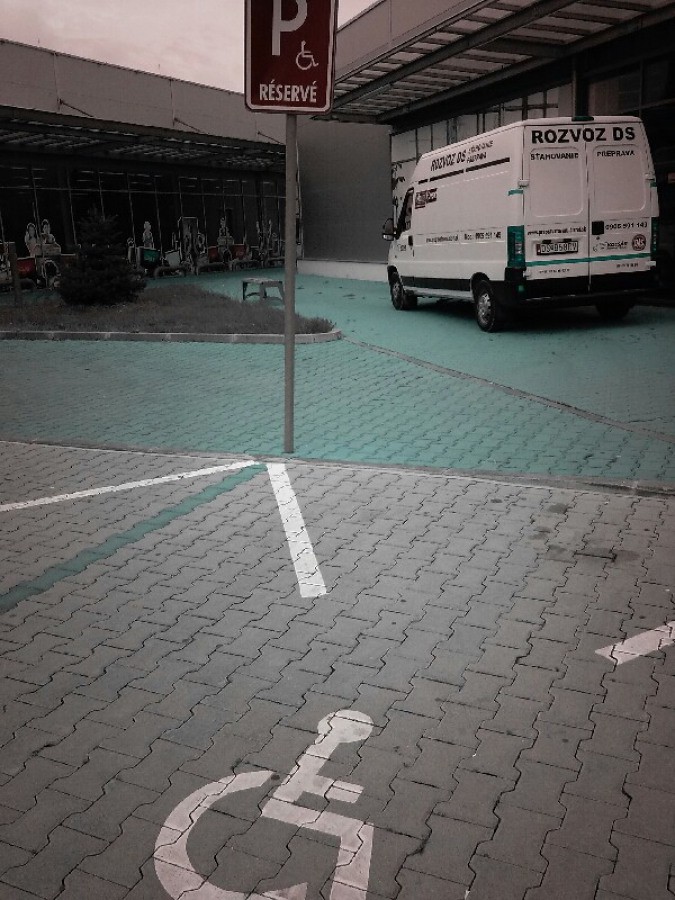 Vozičkárske parkovacie miesto