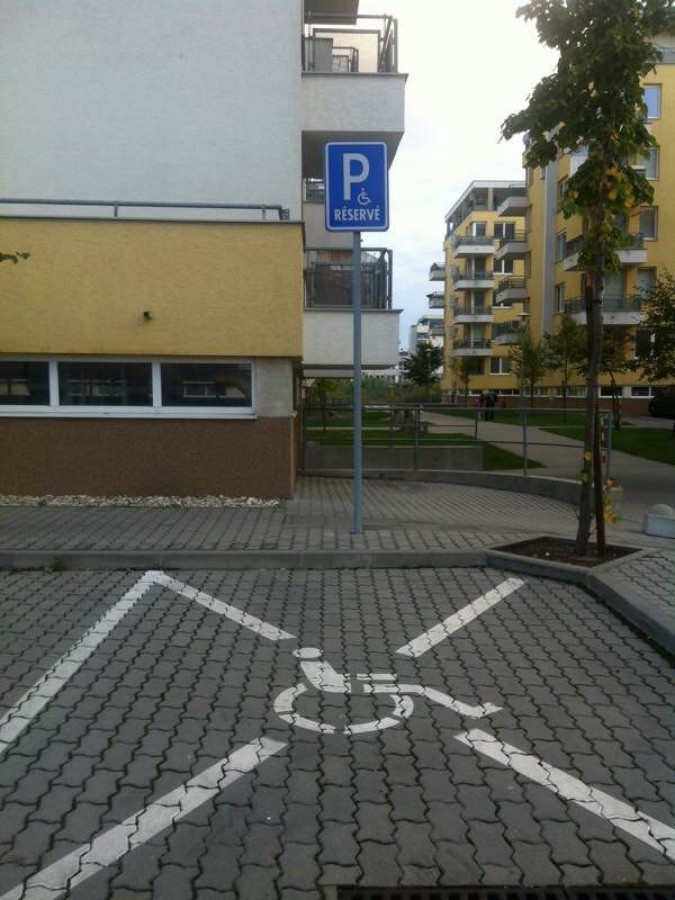 Vozičkárske parkovacie miesto