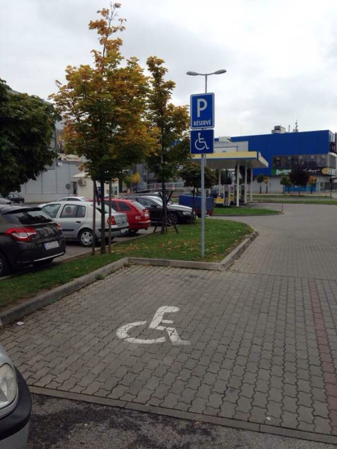 Vozičkárske parkovacie miesto