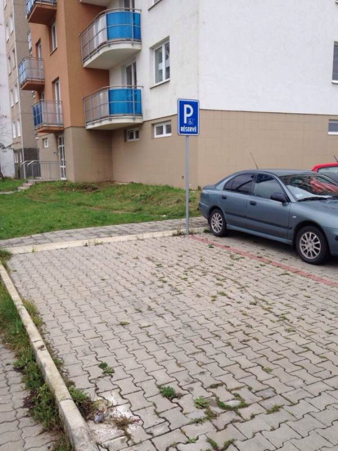 Vozičkárske parkovacie miesto
