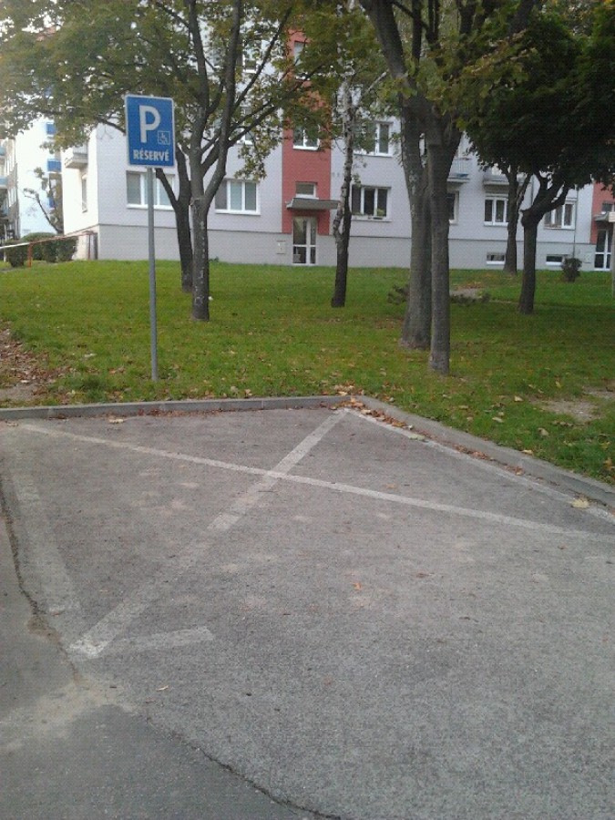 Vozičkárske parkovacie miesto