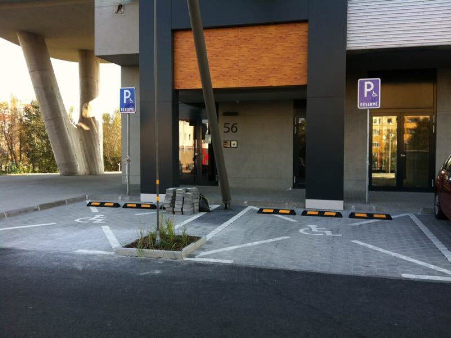 Vozičkárske parkovacie miesto