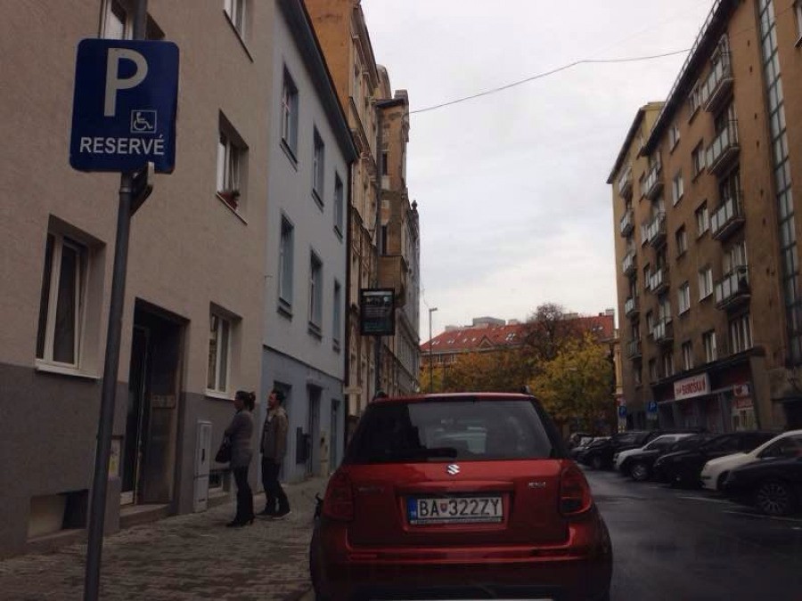 Vozičkárske parkovacie miesto
