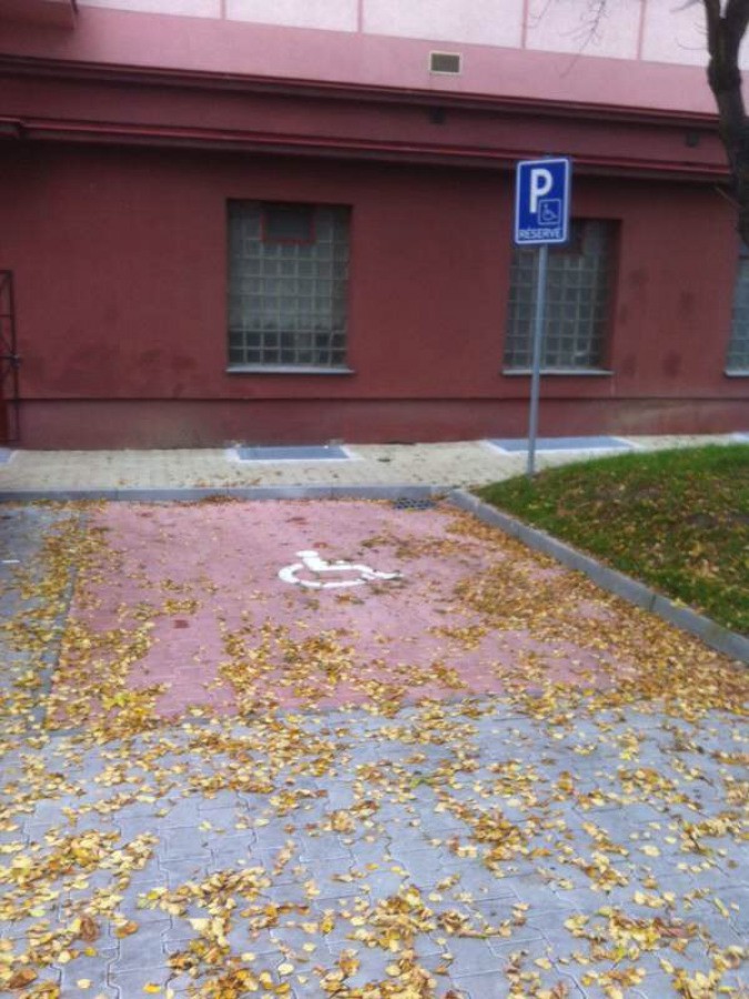 Vozičkárske parkovacie miesto